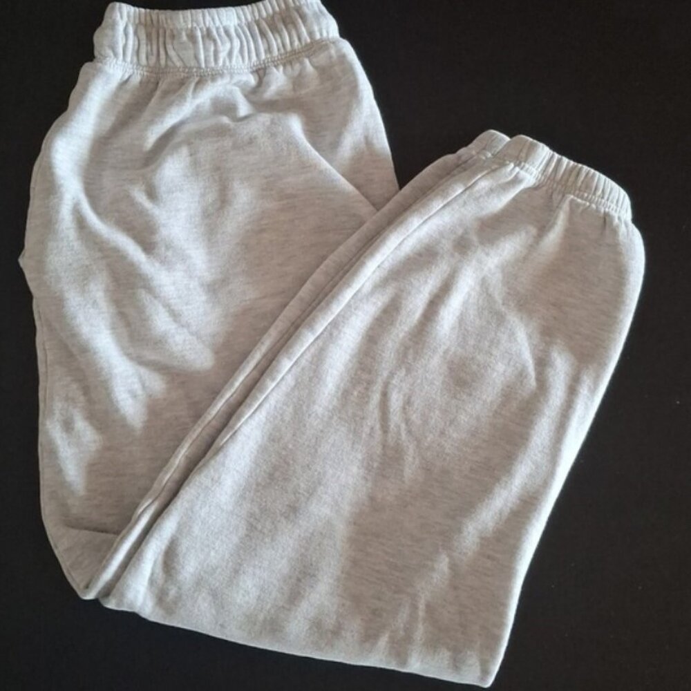 💥3/$20💥 Bluenotes Light Gray Heathered Joggers Sweats M